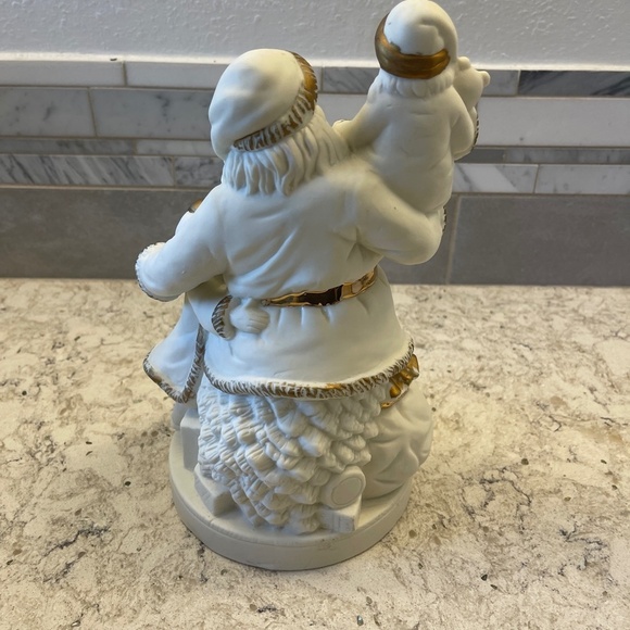 Vintage santa Clause Buchase 1996 Decor - Picture 5 of 12
